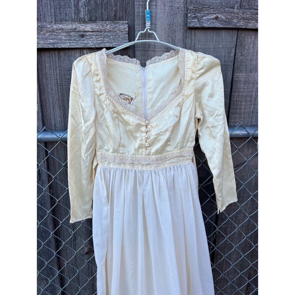 70s Gunne Sax Off White Romantic Victorian Prairie Wedding Dress Sleeves Size 5 - Picture 2 of 16